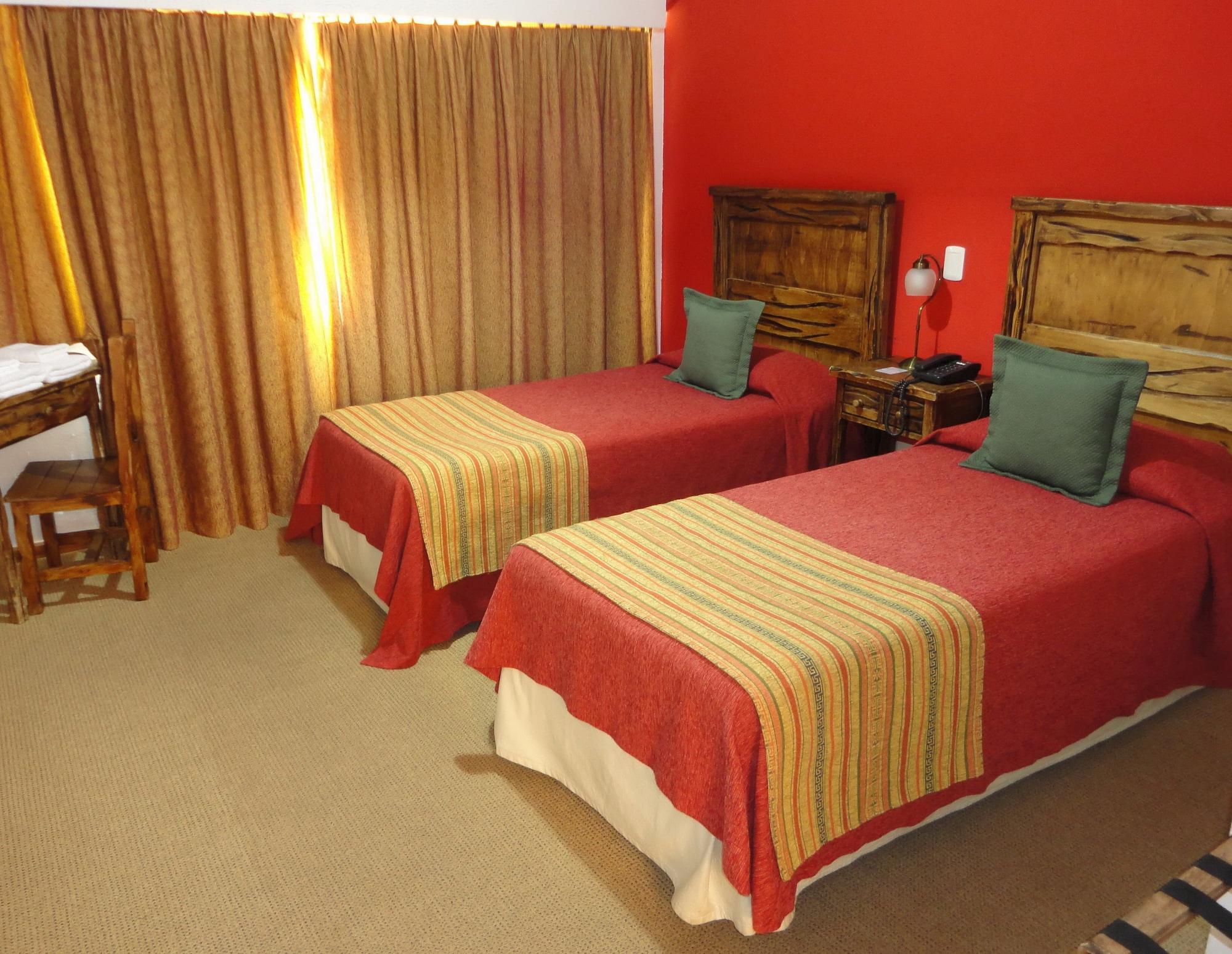 Aikendor Hotel Panorámico El Calafate Esterno foto