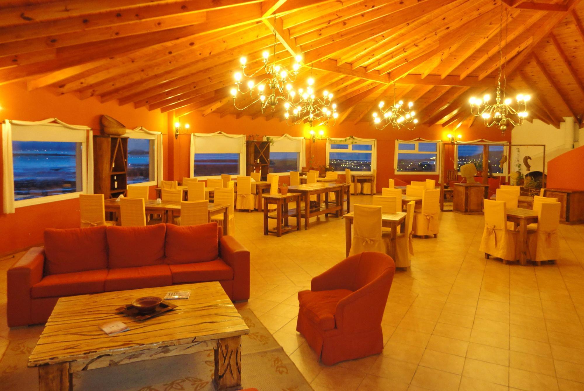 Aikendor Hotel Panorámico El Calafate Esterno foto