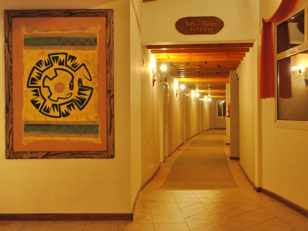 Aikendor Hotel Panorámico El Calafate Esterno foto