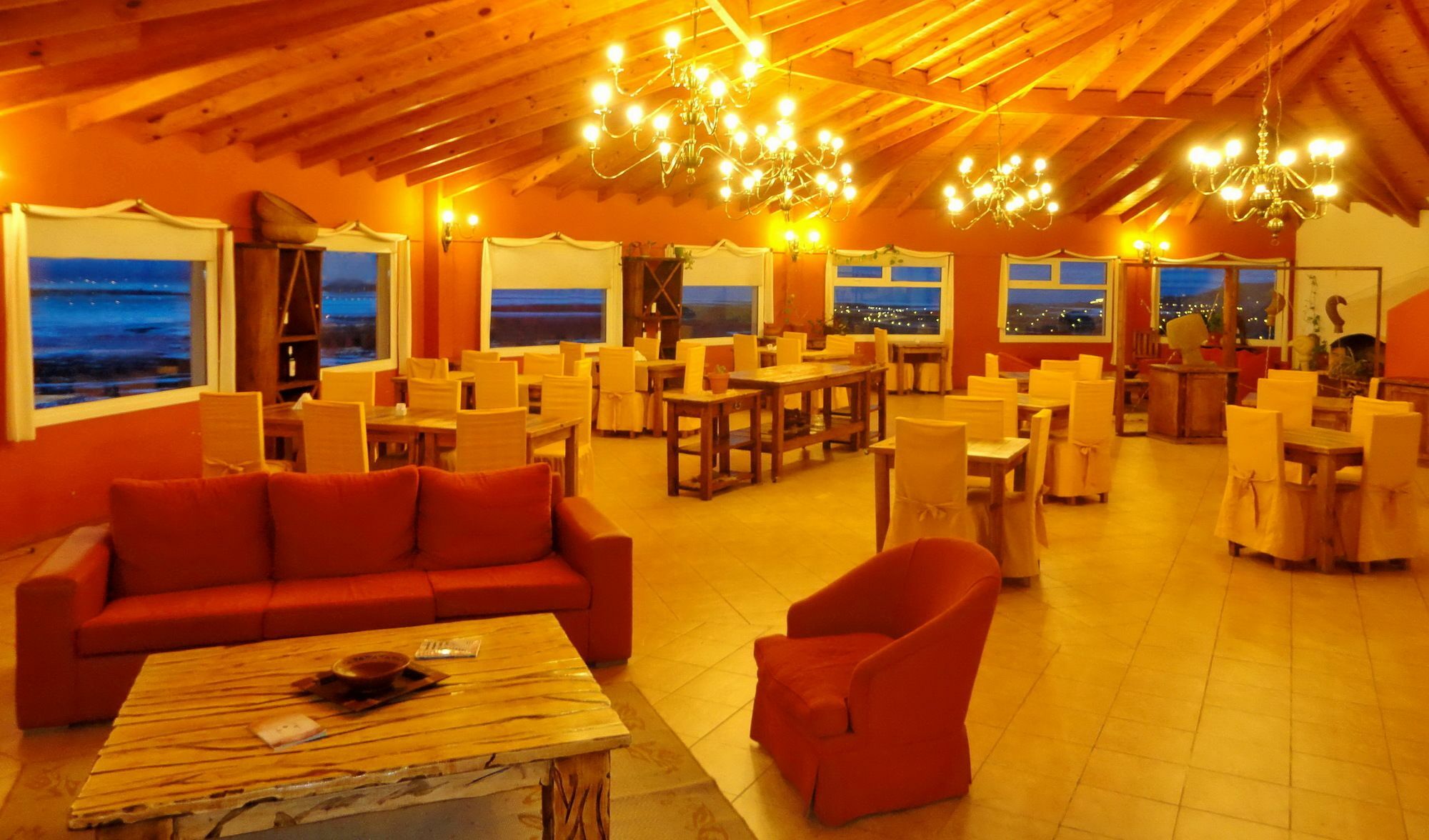 Aikendor Hotel Panorámico El Calafate Esterno foto